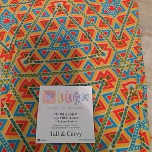 Lularoe tall and curvy